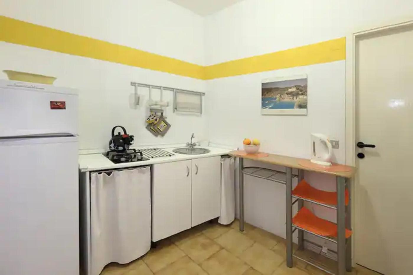 Appartamento Basuetta Alle Cinque Terre Con Ac Monterosso al Mare Eksteriør billede